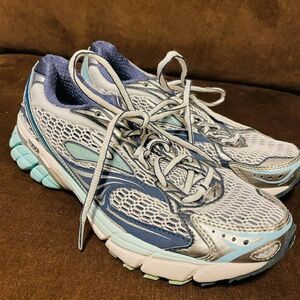 Very Good Brooks Ghost 4 Women Running Shoes 9 US 40.5 EUR Silver Blue